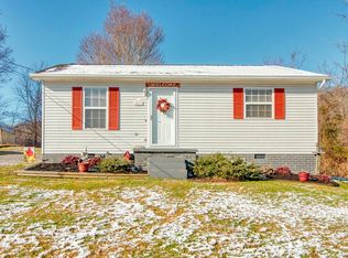 527 Hales Chapel Rd, Gray, TN 37615