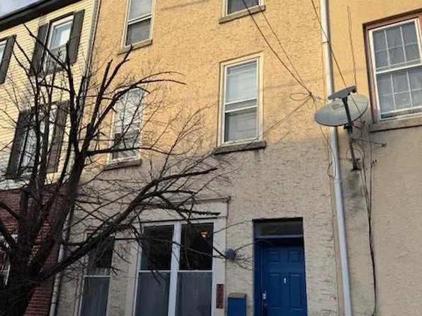 327 Poplar St, Philadelphia, PA 19123