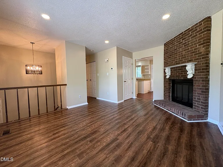 3107 Quinley Pl — Photo 8