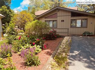 81 Pine Valley Rd, Newland, NC 28657