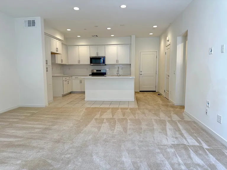 201 Red Brick Dr #2 — Photo 5