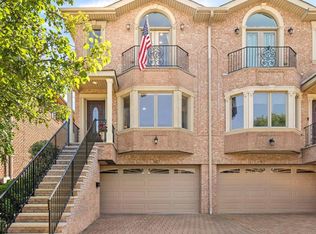 90 Washington Ave #C0090, Cliffside Park, NJ 07010
