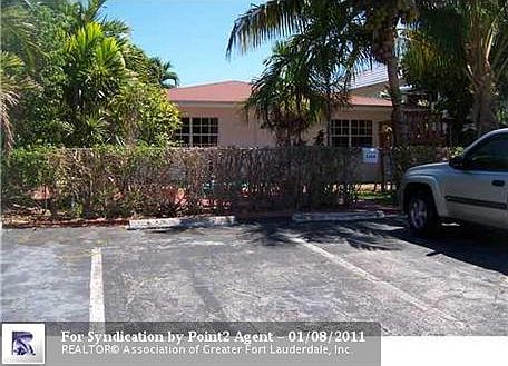 2nd image of 3304 SE 5th St