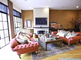 133 Norfolk St #1, New York, NY 10002