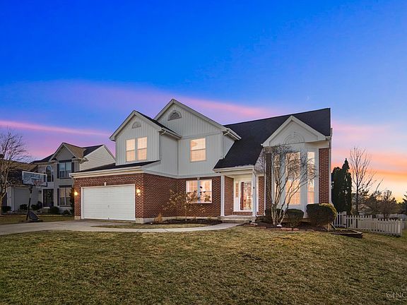 3rd image of 25 Glass Ct