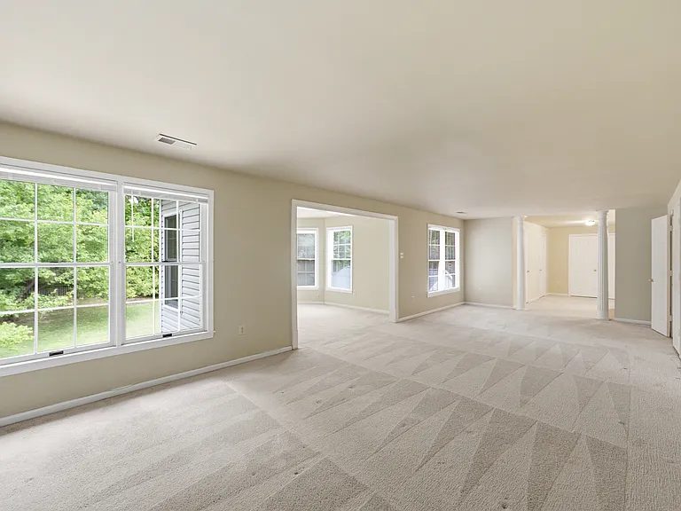 2725 Oldewood Dr — Photo 23