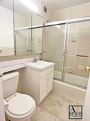 Rented by A Space Realty NY LLC | media 6