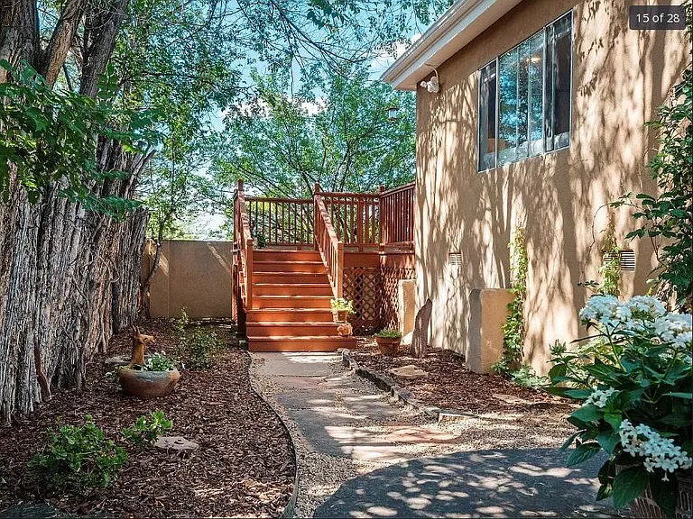 Pinon Dr — Photo 10