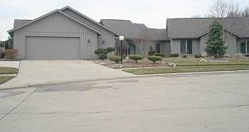 2nd image of 8724 Timber Edge Dr