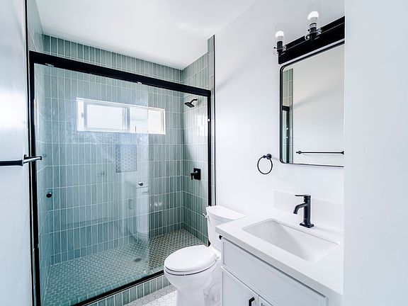 3rd image of 2860 Webster Ave #2858-201
