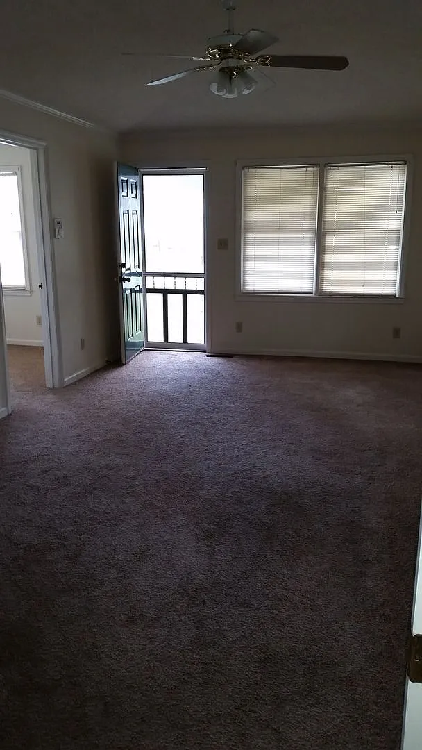 Two Bedroom Home Located In Remerton — Photo 3