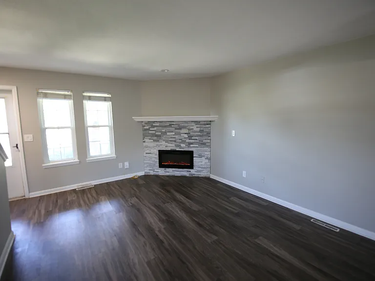 Garden Park Townhomes — Photo 17