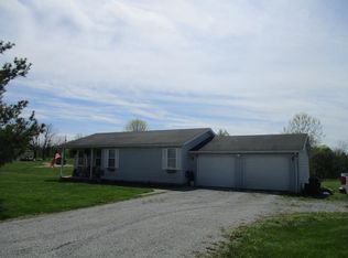 451 Davis Hill Rd, Frankfort, OH 45628
