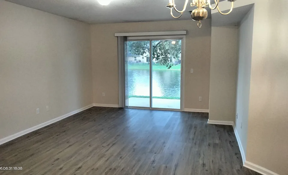 1650 Vineland Cir #D