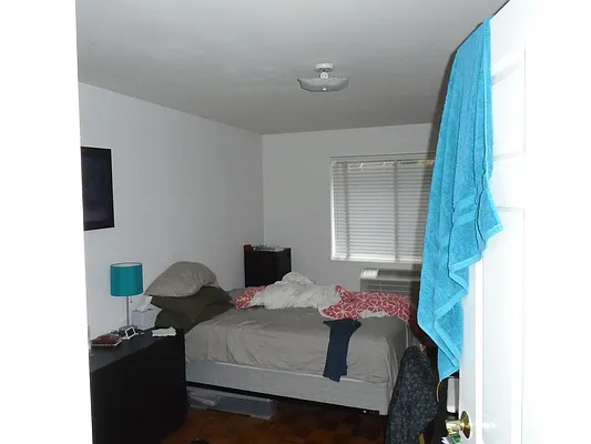 Rented by 18 REALTY | media 23