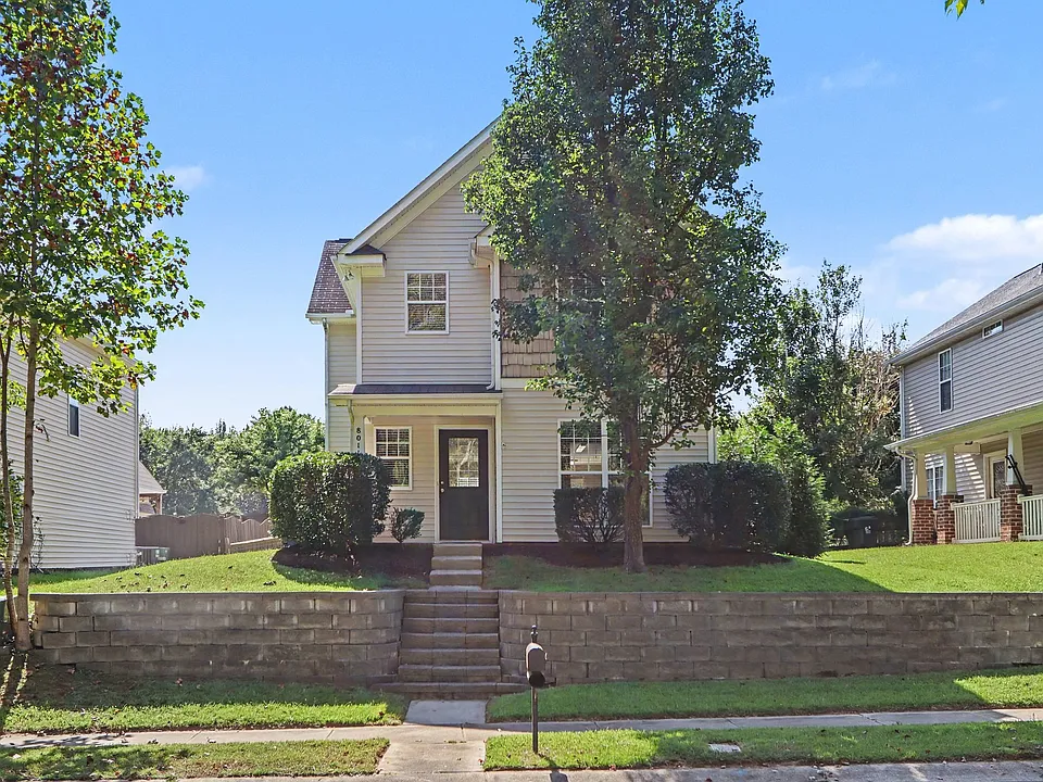 8011 Rolling Meadows Ln
