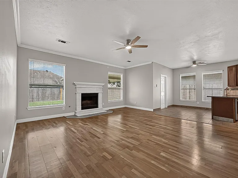 1522 Brook Grove Dr — Photo 9