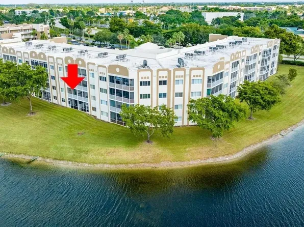 7611 Southampton Terrace #211, Tamarac, FL 33321