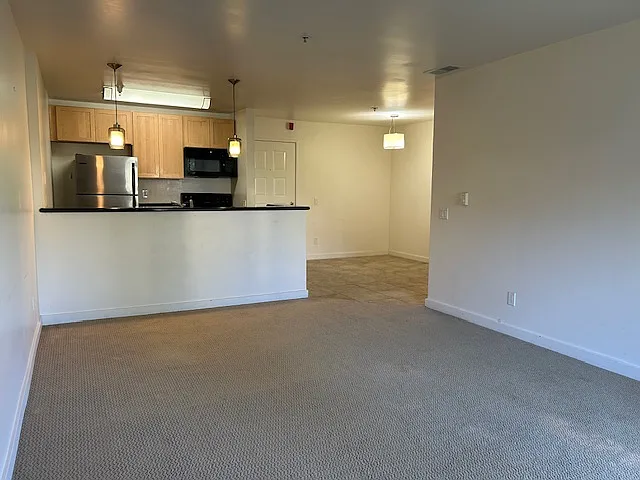 6400 Christie Ave #4220 — Photo 4