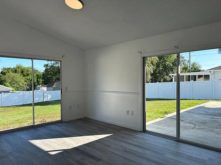 2464 Tranquil Ln — Photo 17