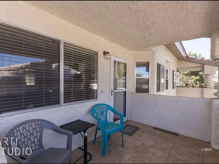 459 Mesa Blvd #202 — Photo 4