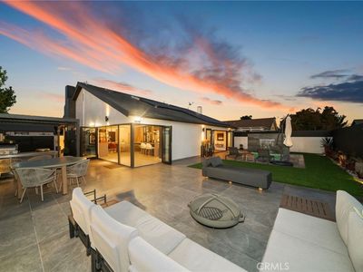 985 Begonia Ave, Costa Mesa, CA, 92626