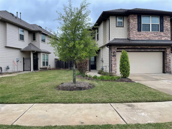1819 Ryon Falls Dr, Richmond, TX 77469