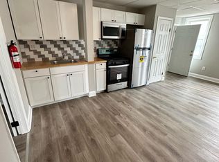 388 Smith St APT 205, Perth Amboy, NJ 08861