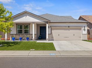 3021 Iron Gate Dr, Modesto, CA 95355