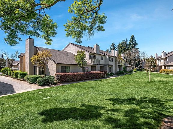 4th image of 15128 Lassen Way