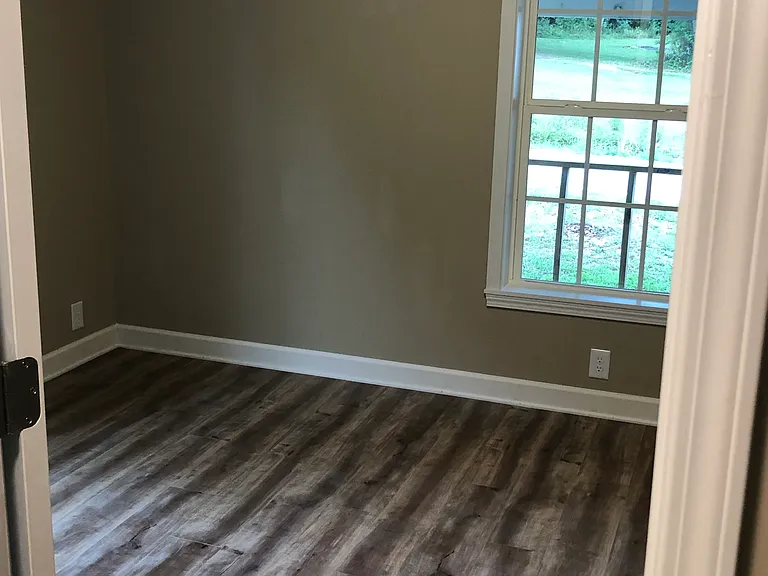 495 Underwood Rd — Photo 16