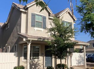 2274 S Osborn Ln, Gilbert, AZ 85295