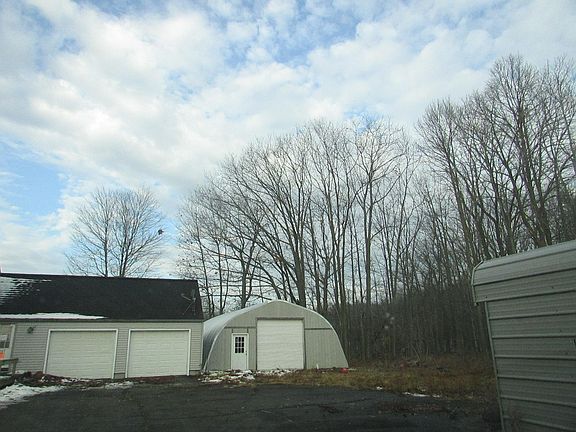 4th image of 4887 W River Ridge Rd