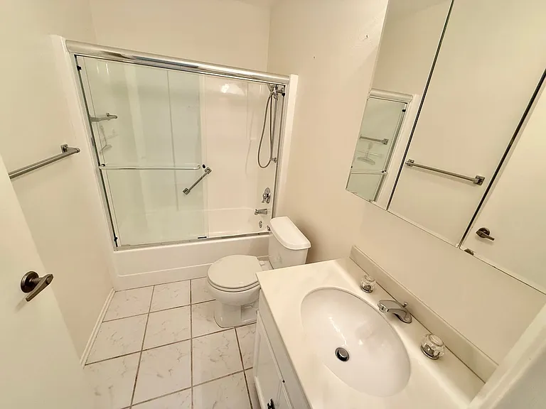 3486 Bahia Blanca W #3G — Photo 14