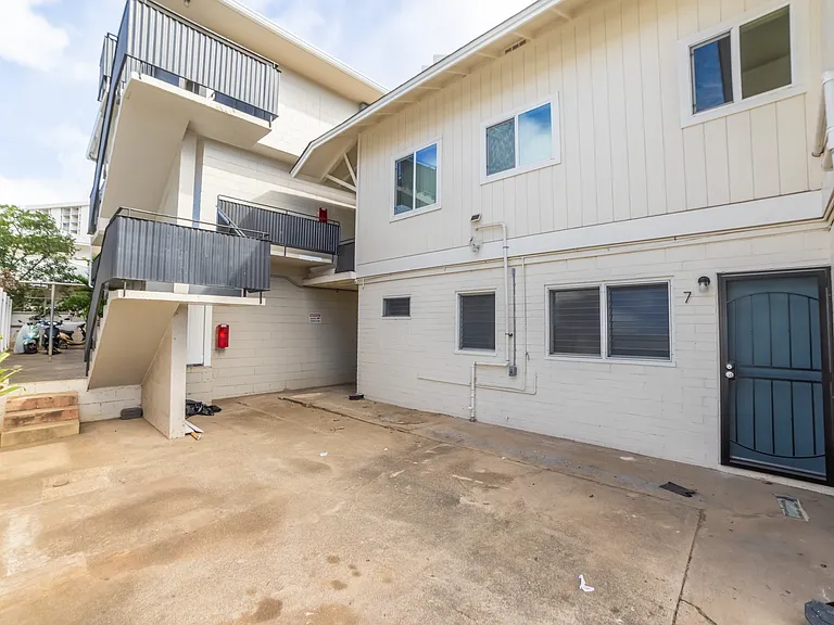 2612 Kapiolani Blvd #7 — Photo 7