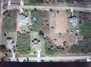 3017 66th St W, Lehigh Acres, FL 33971