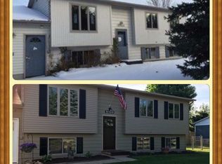 2424 Arrow Head Dr, Lapeer, MI 48446