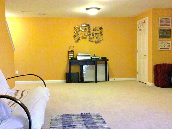open finished den or exercise room