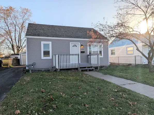 386 Park St, Manteno, IL 60950