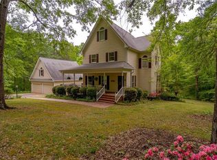 1076 Beaver Dam Rd, Hoschton, GA 30548