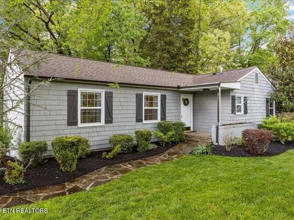908 Forest Heights Rd, Knoxville, TN 37919