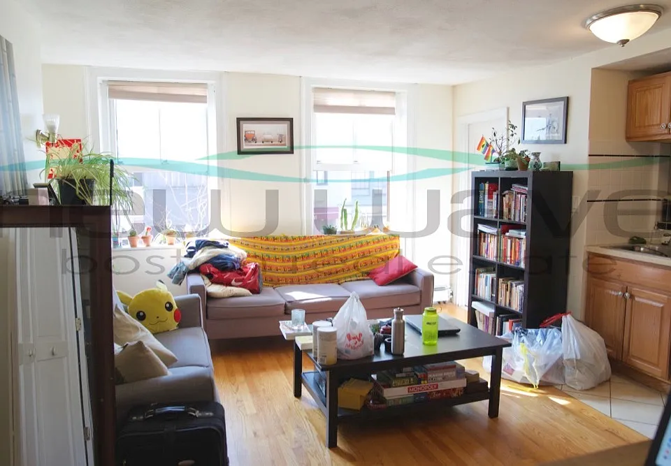 39 Charles St #3