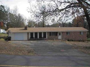 238 N Moore Rd, Hot Springs, AR 71913