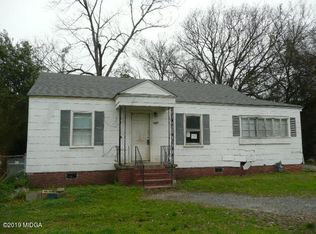 1227 Auburn Dr, Macon, GA 31206