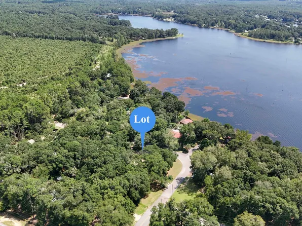 225 Wesley Rd, Defuniak Springs, FL 32433