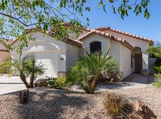 1092 S Riata St, Gilbert, AZ 85296