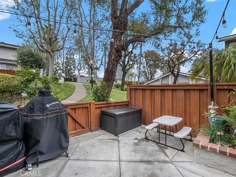 3386 Calle La Veta — Photo 30