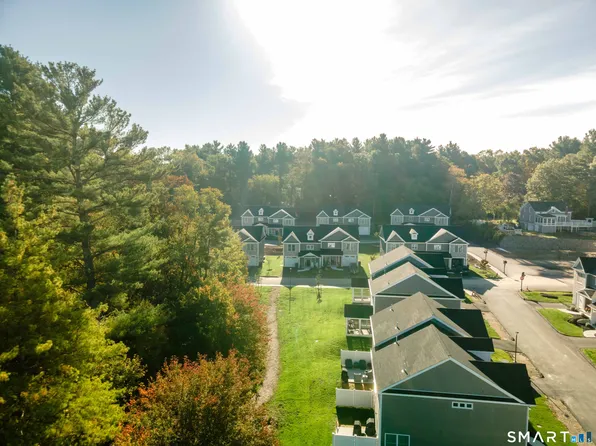 37 Valley View Drive #14A, Killingly, CT 06241