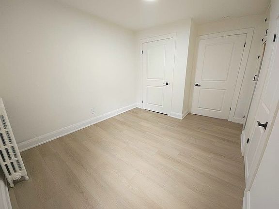 5th image of 41 Elizabeth St #2