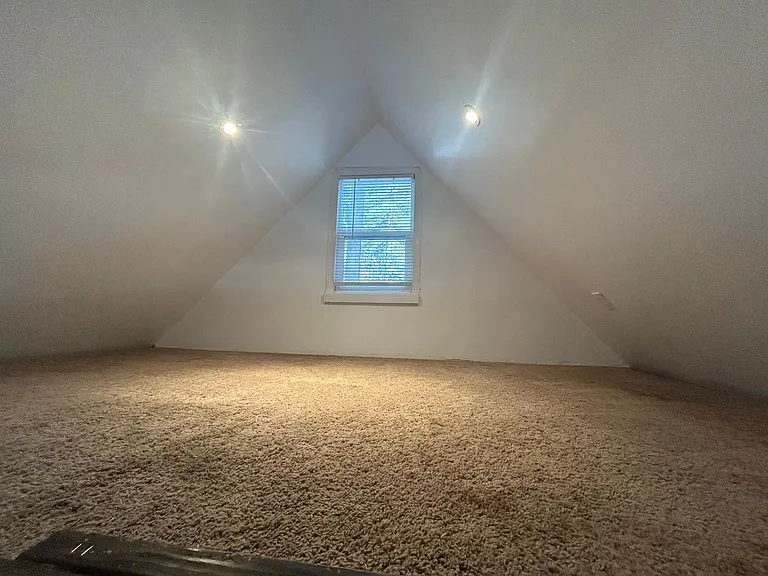25055 Marion Ridge Dr #7 — Photo 8
